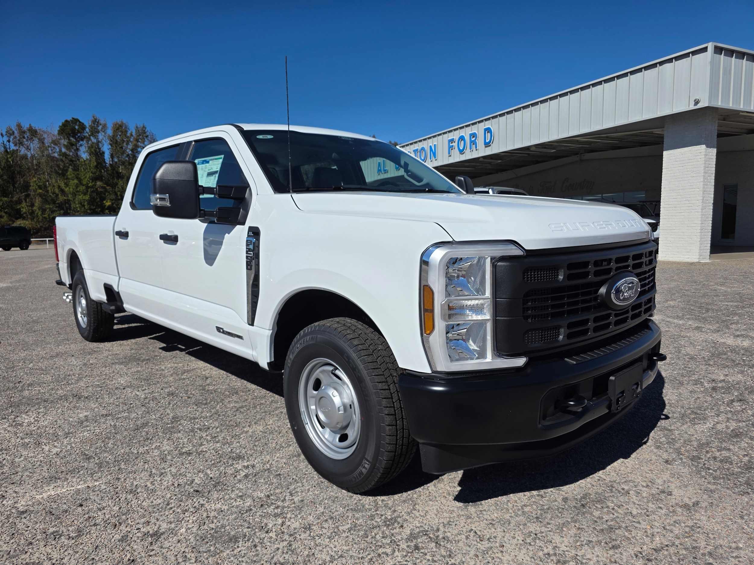 2026 Ford F-250 Super Duty XL's photo