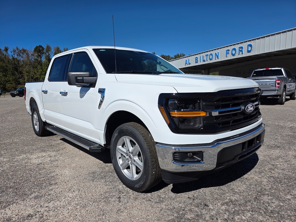 New 2025 Ford F-150 XLT XLT 2WD SuperCrew 5.5 Box