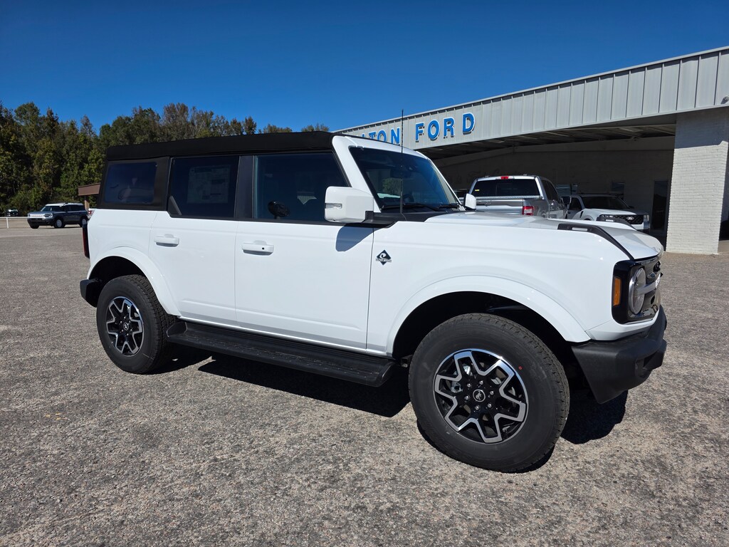 New 2025 Ford Bronco Outer Banks Outer Banks 4x4