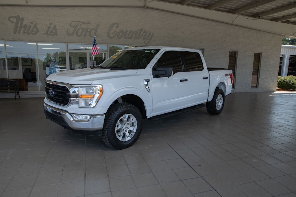 Used 2022 Ford F-150 XLT Crew Cab Truck