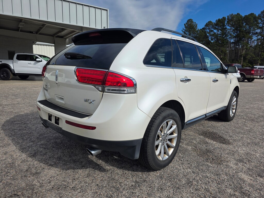 Used 2013 Lincoln MKX Base FWD
