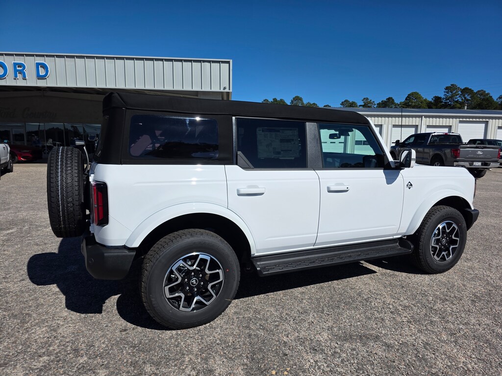 New 2025 Ford Bronco Outer Banks Outer Banks 4x4