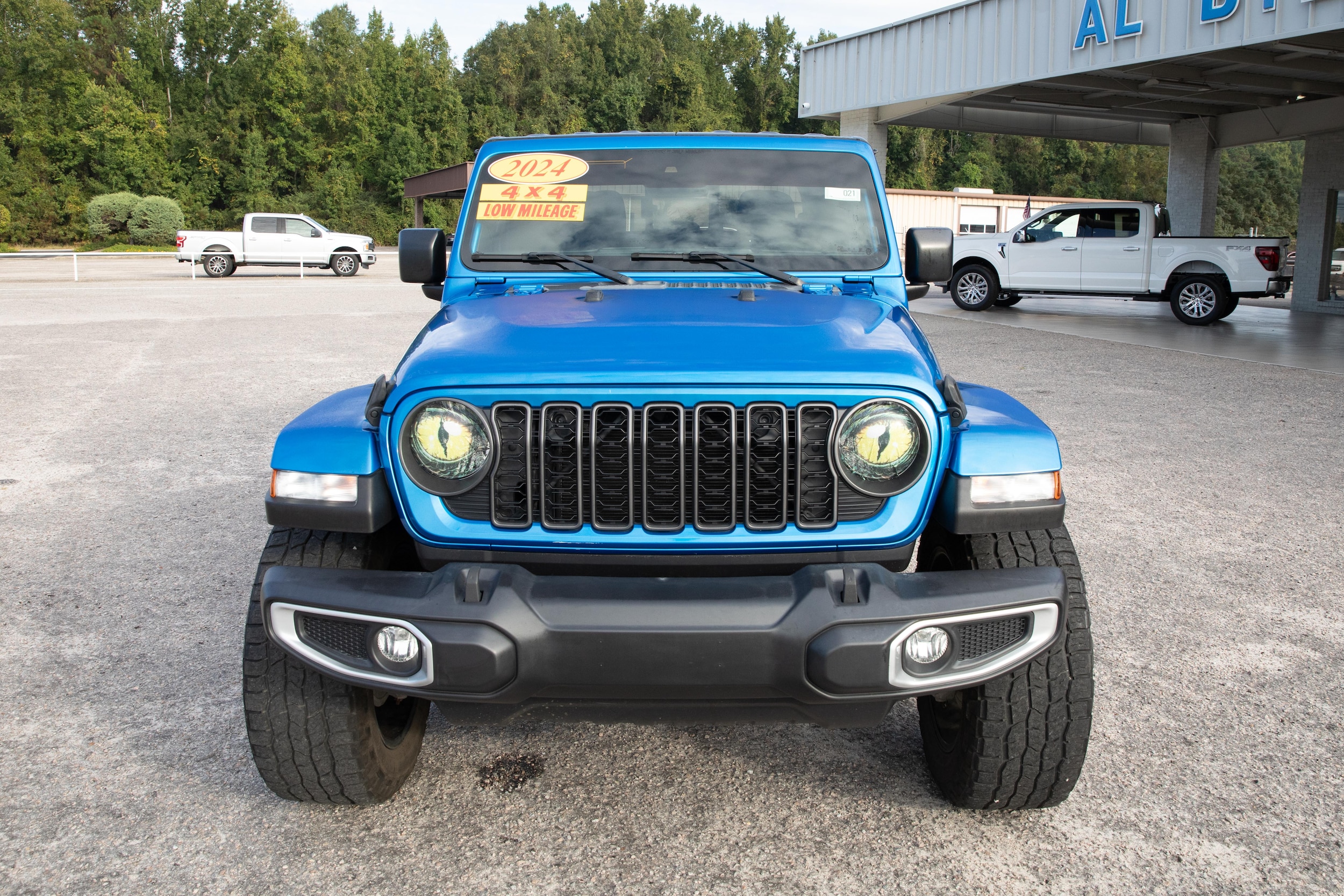 2024 Jeep Gladiator Sport S
