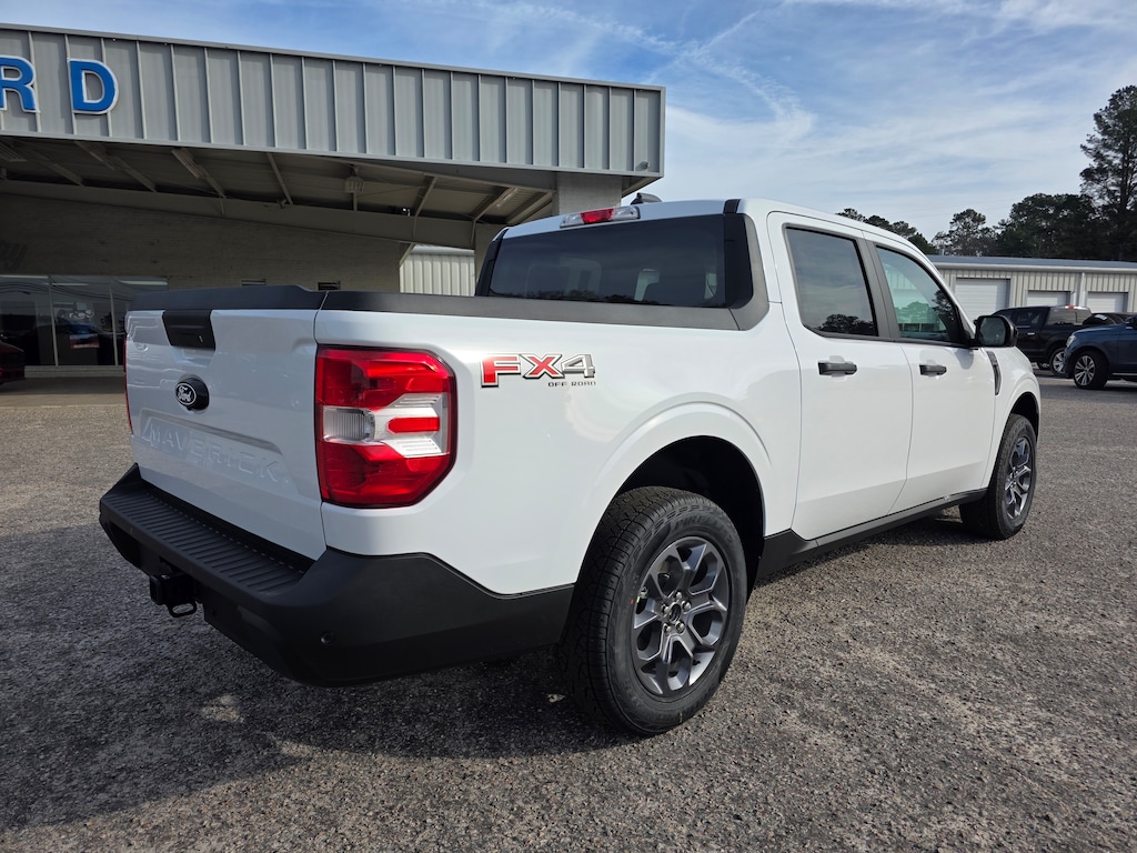 New 2025 Ford Maverick XLT XLT AWD SuperCrew