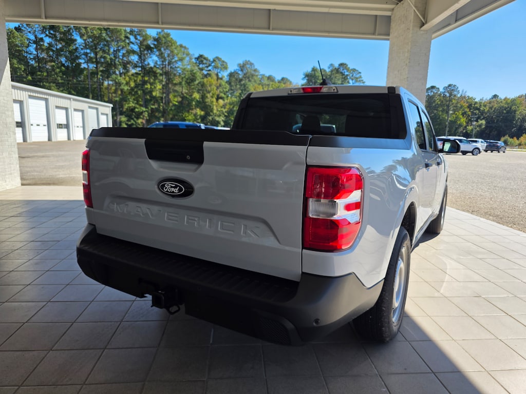New 2025 Ford Maverick XL XL AWD SuperCrew