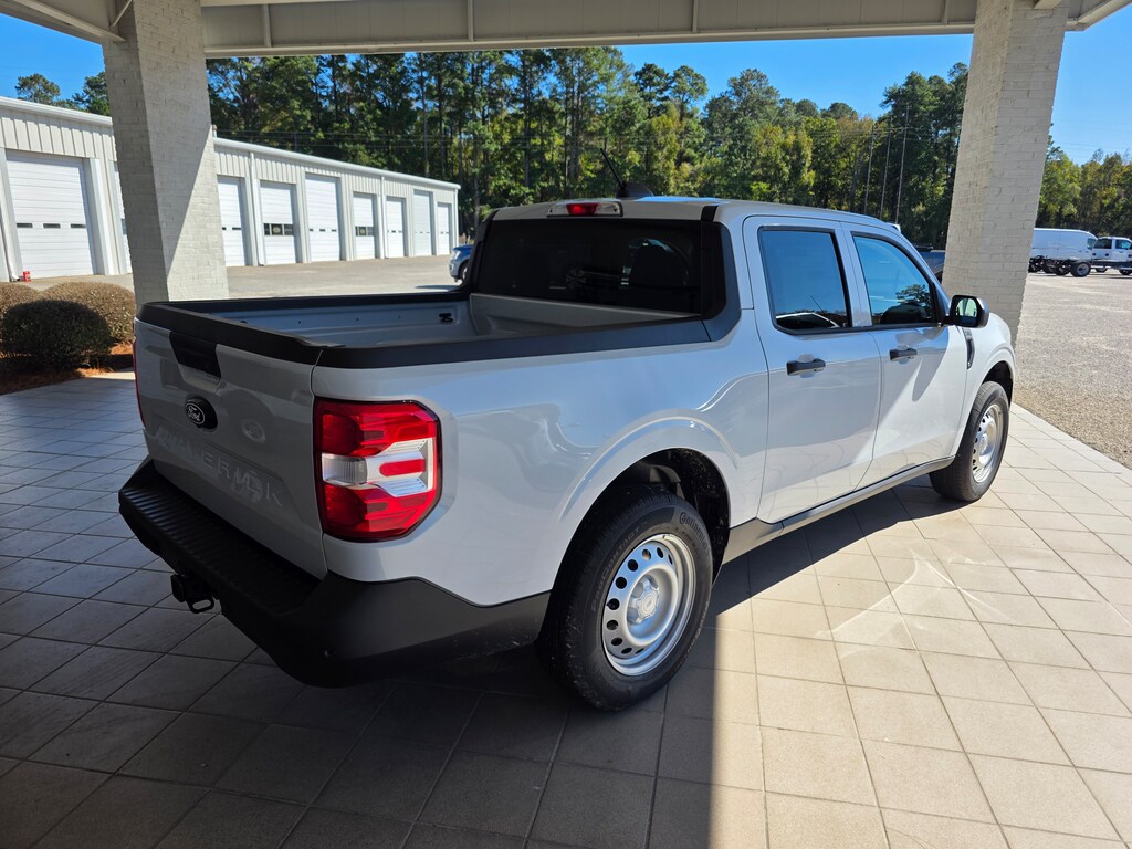 New 2025 Ford Maverick XL XL AWD SuperCrew