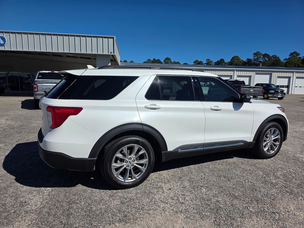 Used 2024 Ford Explorer XLT XLT RWD
