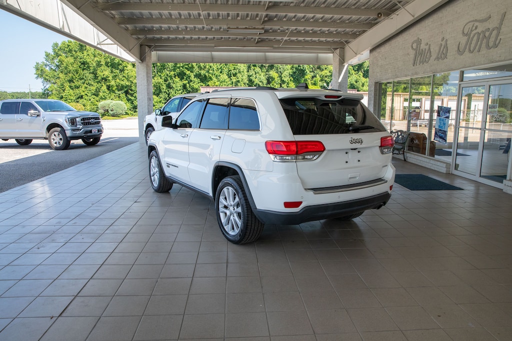 Used 2017 Jeep Grand Cherokee Limited SUV