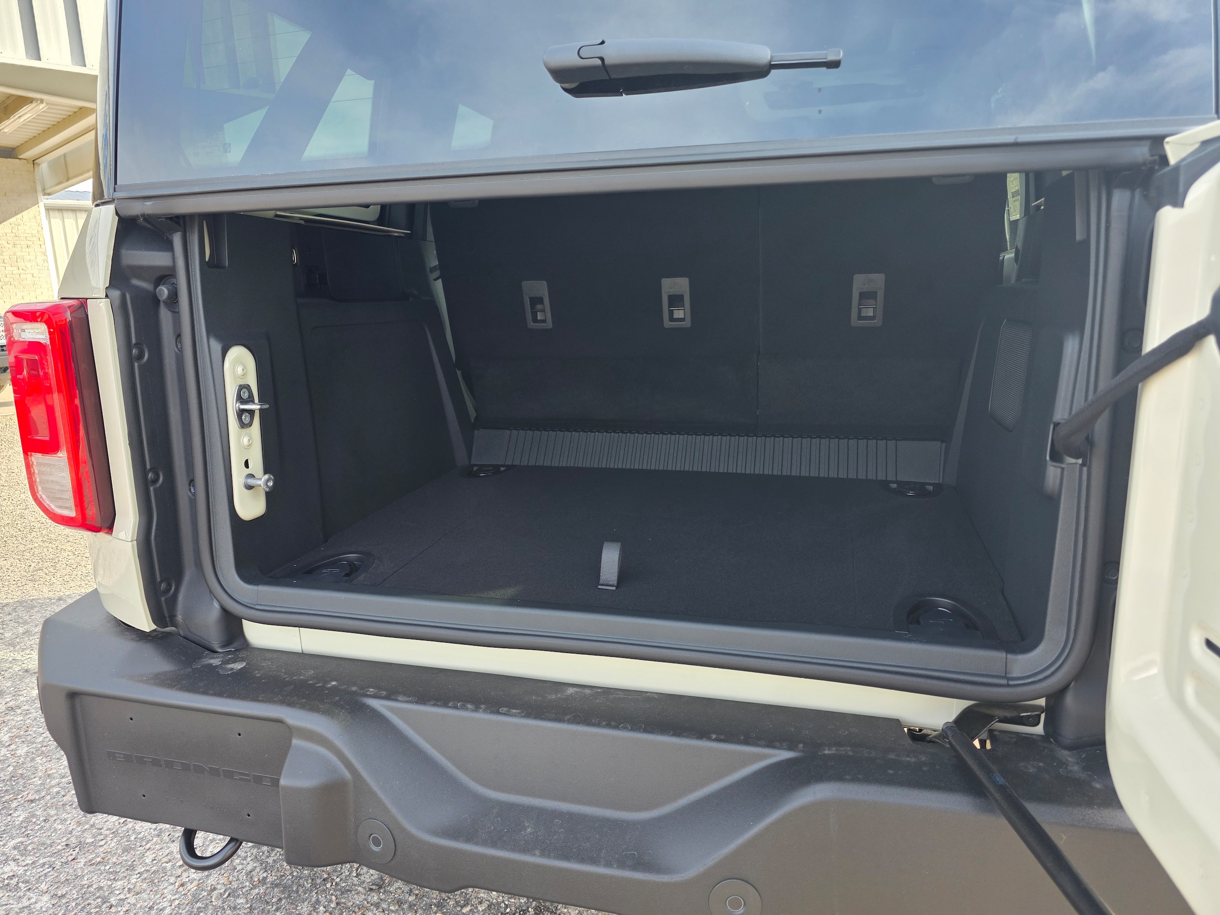 2025 Ford Bronco 4-Door Big Bend - Photo 15