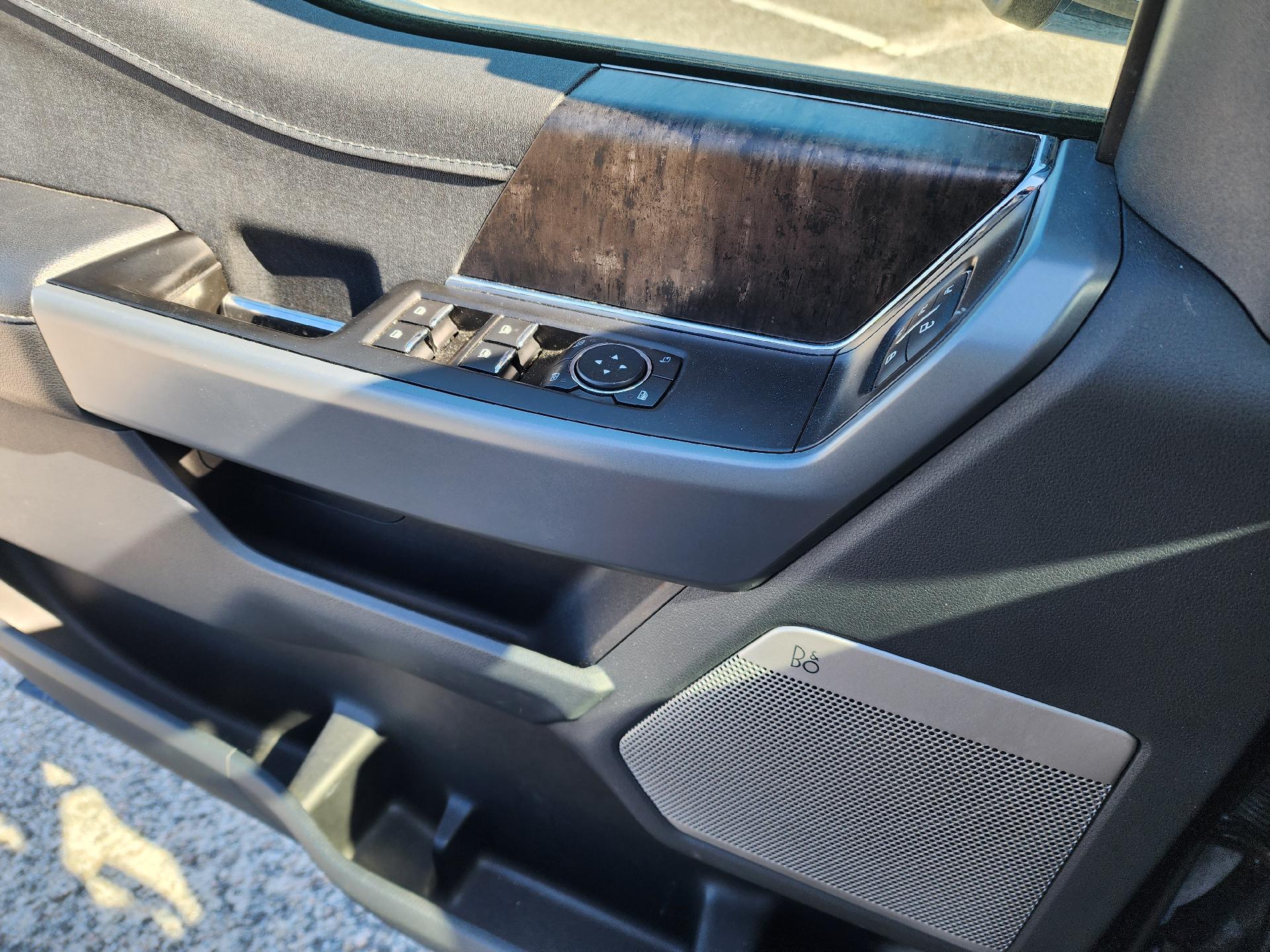 2023 Ford F-150 Lariat - Photo 9