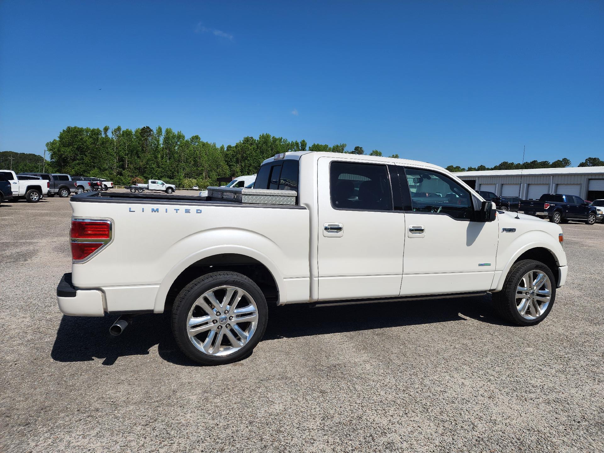 2014 Ford F-150 Limited photo 3
