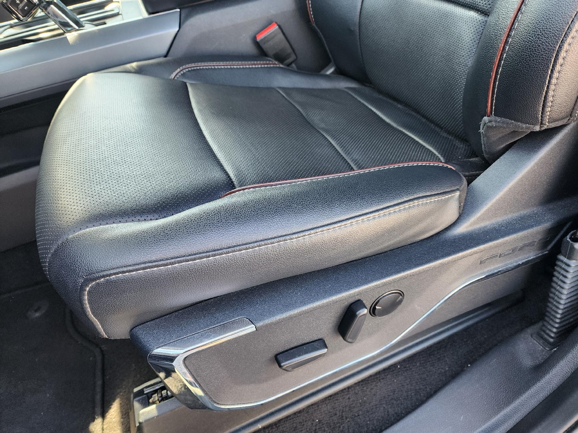 2023 Ford F-150 Lariat - Photo 7