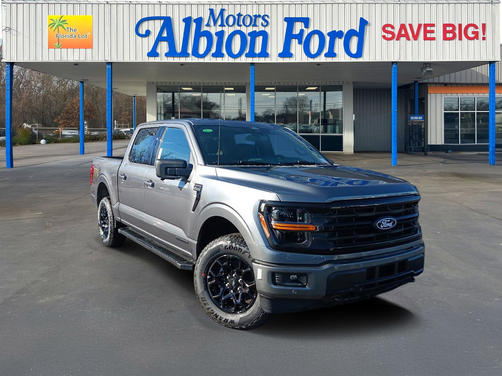 2025 Ford F-150 XLT's photo