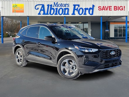 2026 Ford Escape ST-Line SUV