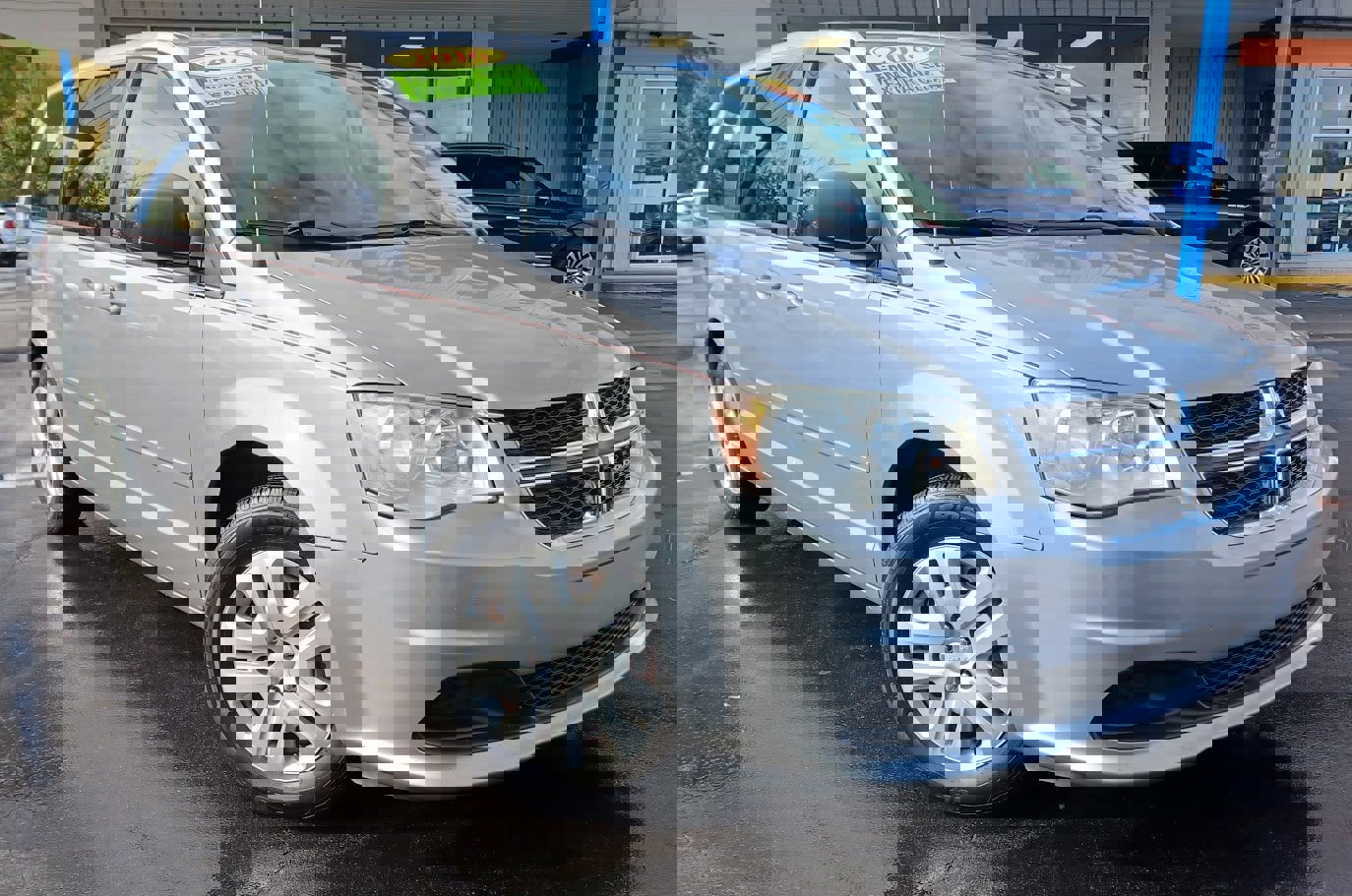 Used 2016 Dodge Grand Caravan SE with VIN 2C4RDGBG1GR202280 for sale in Albion, MI