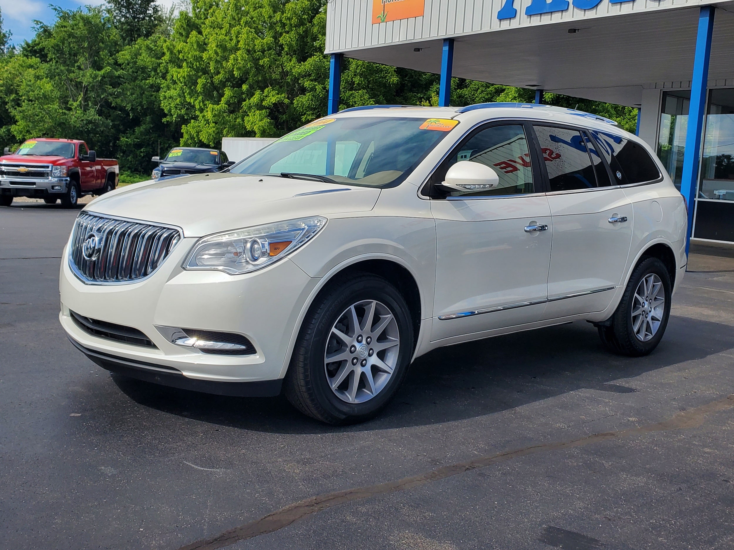 Used 2014 Buick Enclave Leather with VIN 5GAKRBKD9EJ189938 for sale in Albion, MI