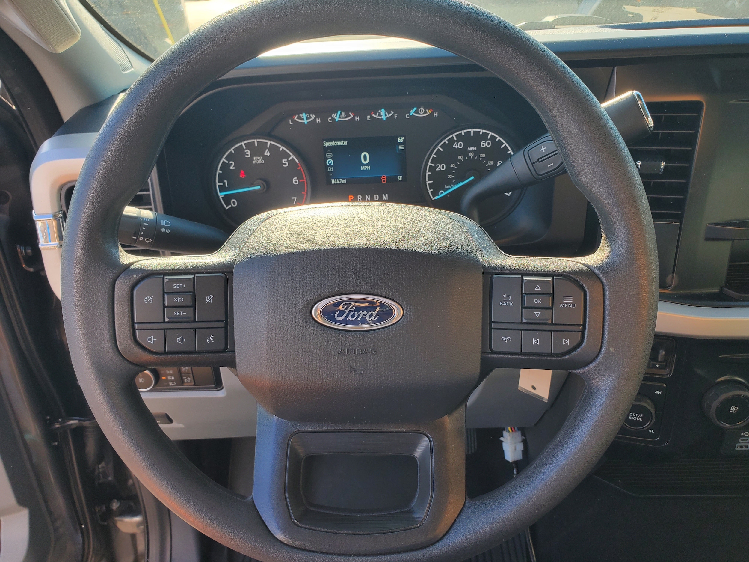 2026 Ford F-350 Super Duty XLT - Photo 15