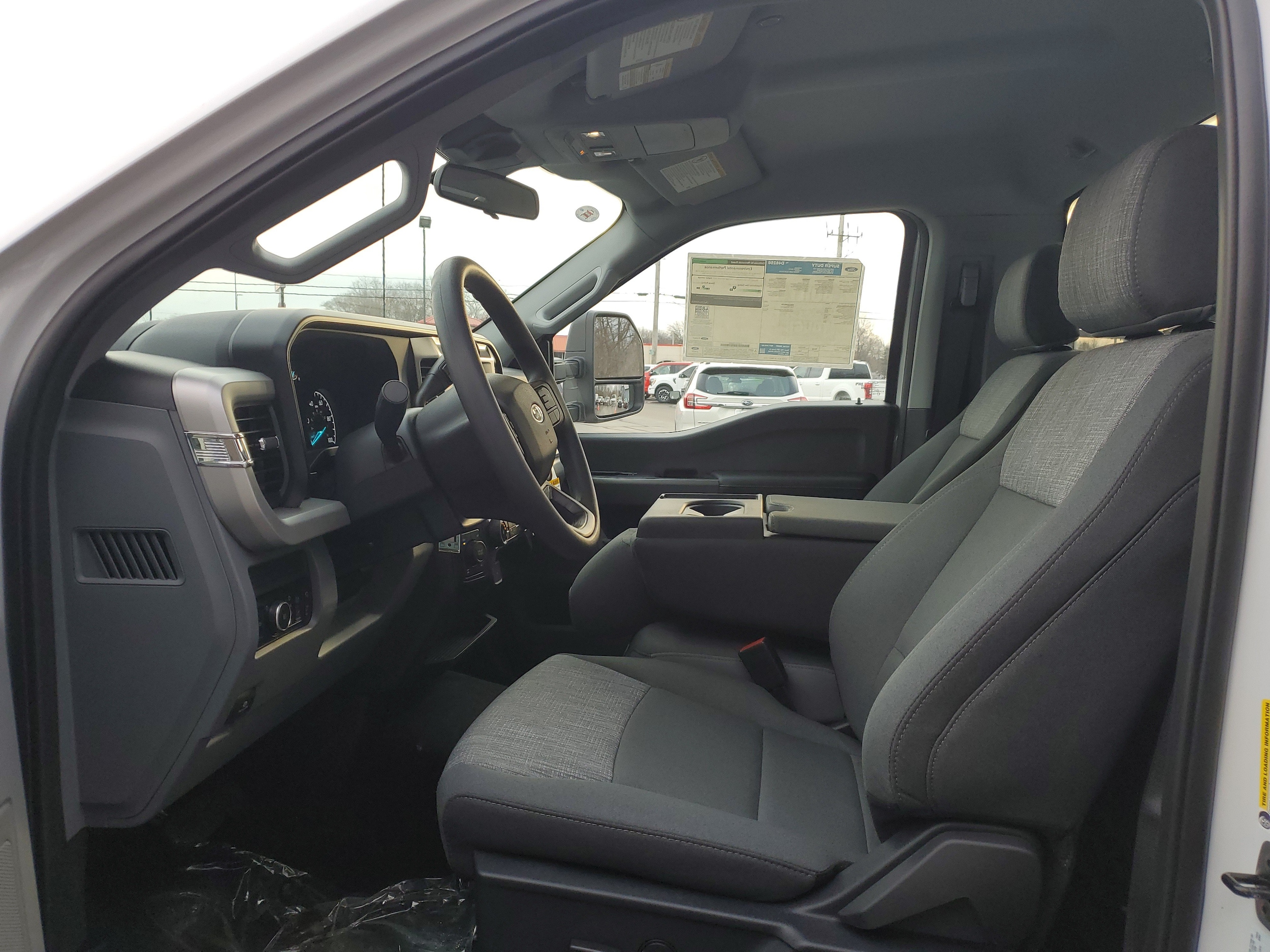 2026 Ford F-350 Super Duty XLT - Photo 9