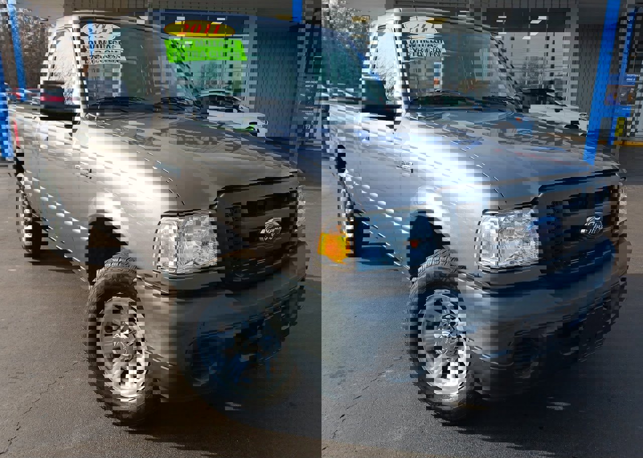 2011 Ford Ranger XL photo 2