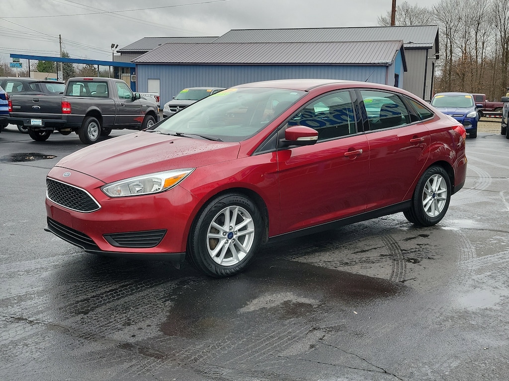 Used 2016 Ford Focus SE Sedan