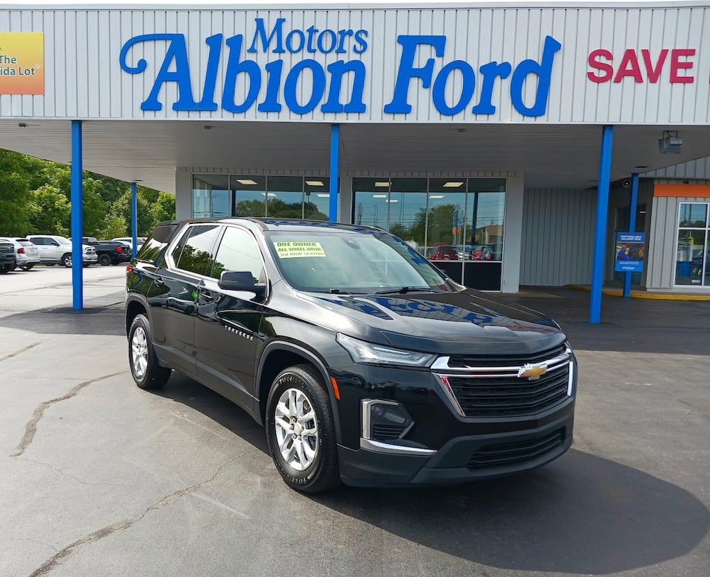 Used 2022 Chevrolet Traverse LS SUV