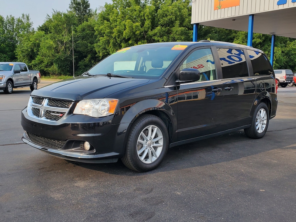 Used 2019 Dodge Grand Caravan SXT Minivan/Van