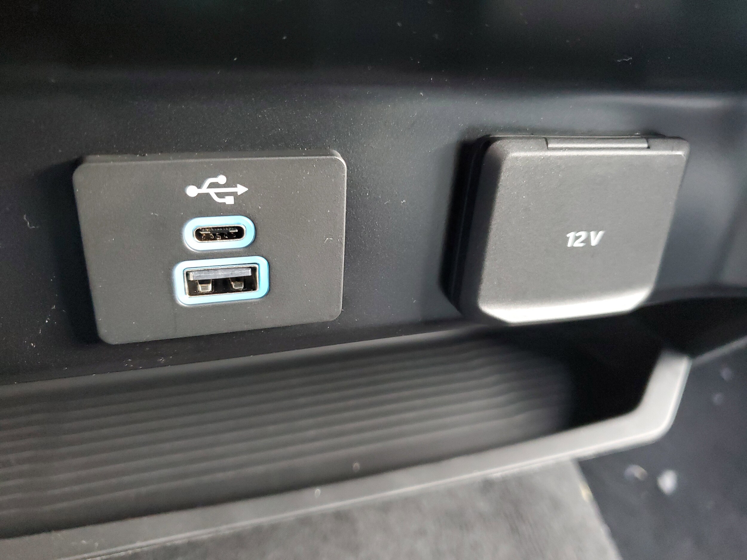 2026 Ford F-350 Super Duty XLT - Photo 23