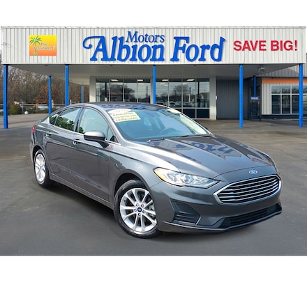 2020 Ford Fusion Hybrid SE Sedan