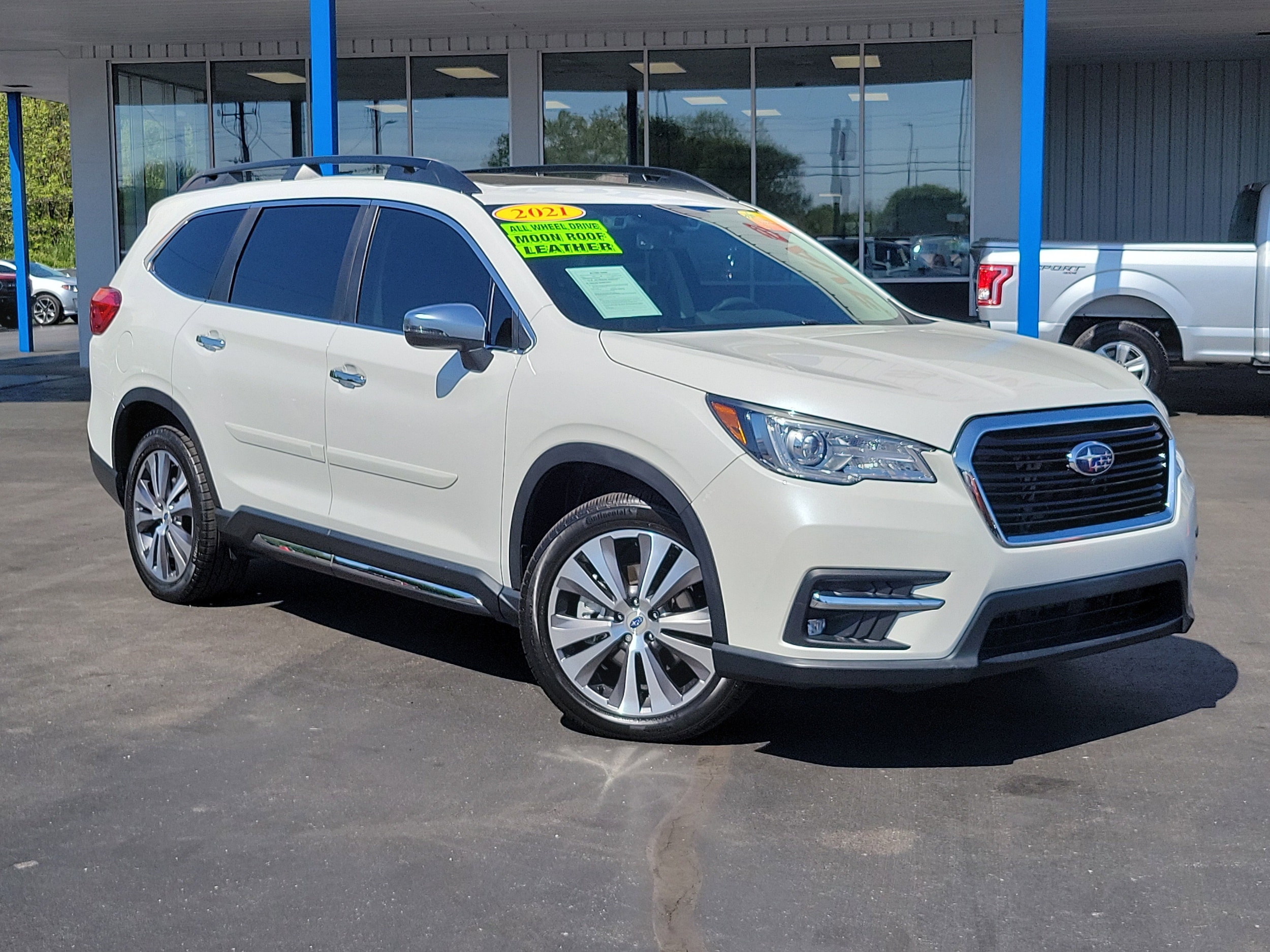 2021 Subaru Ascent Touring's photo