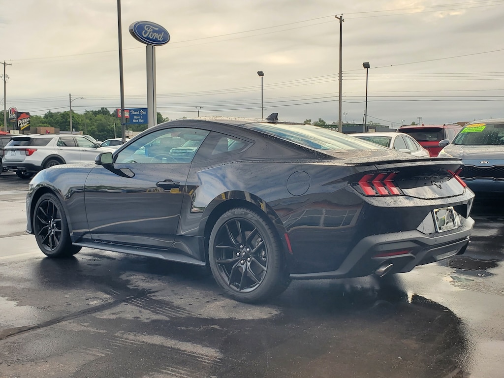 New 2026 Ford Mustang Ecoboost® Fastback CAR
