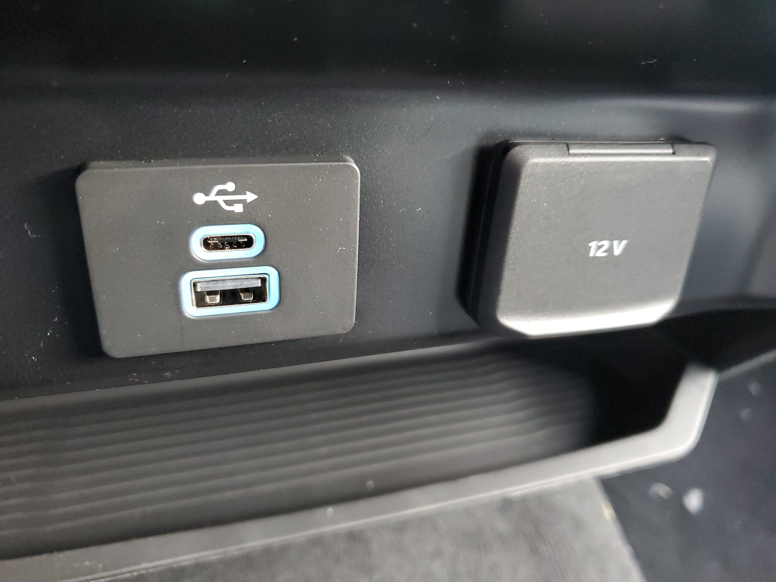 2026 Ford F-350 Super Duty XLT - Photo 23