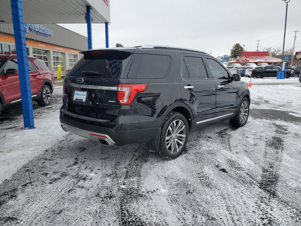 Used 2017 Ford Explorer Platinum SUV