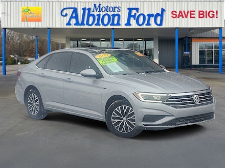 2019 Volkswagen Jetta SEL Sedan