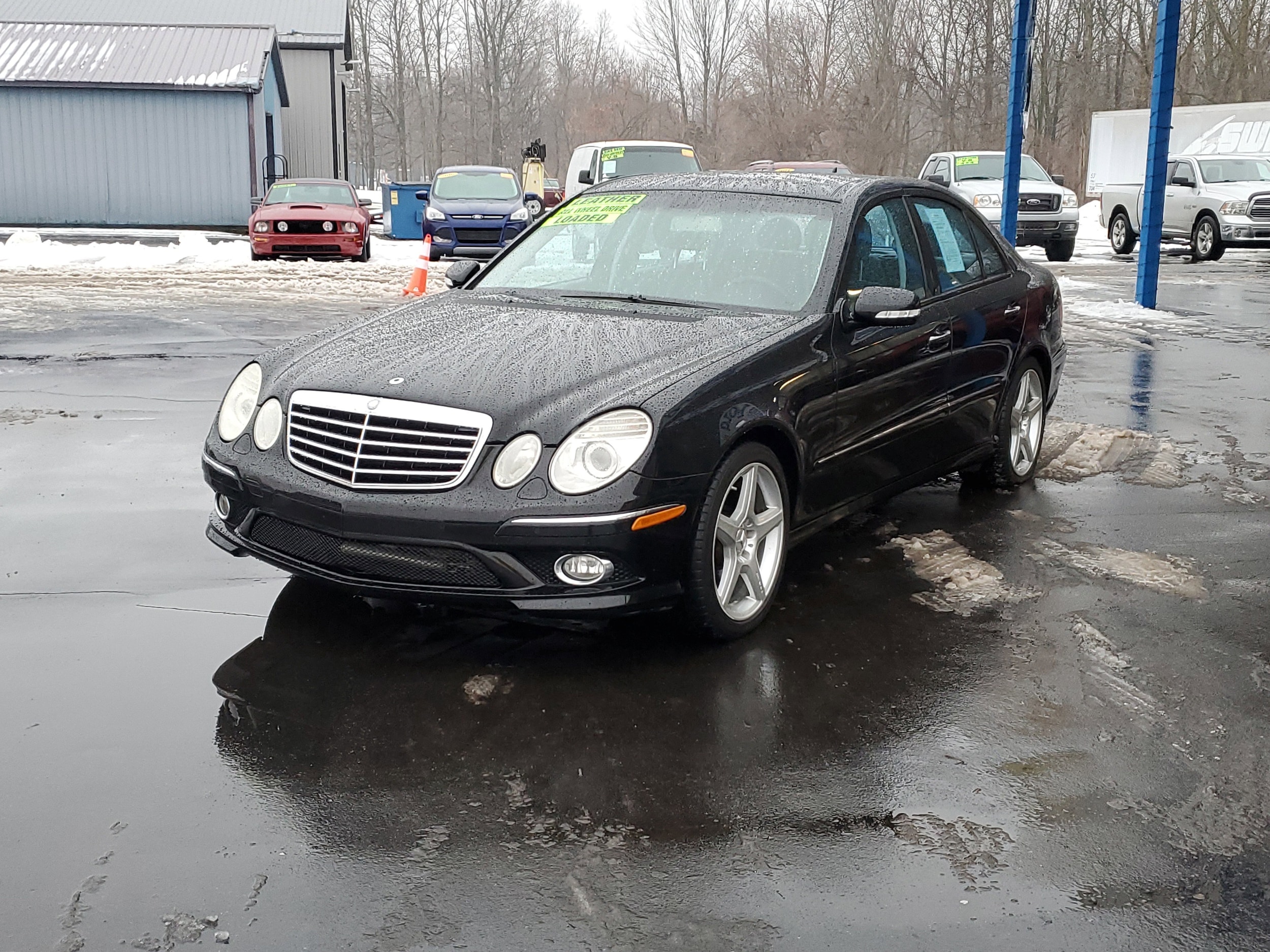 Used 2009 Mercedes-Benz E-Class E350 with VIN WDBUF87X99B422348 for sale in Albion, MI