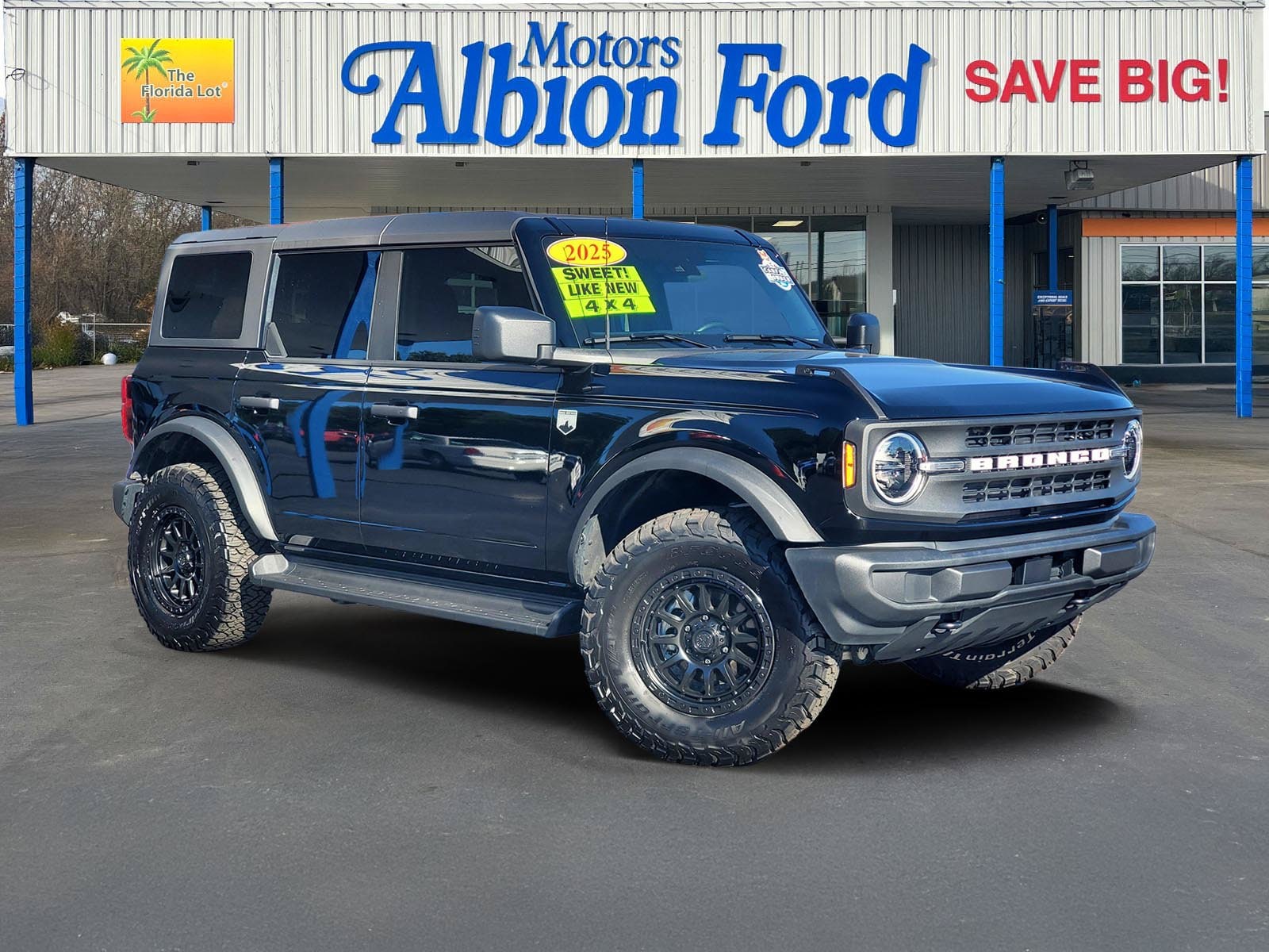 2025 Ford Bronco 4-Door