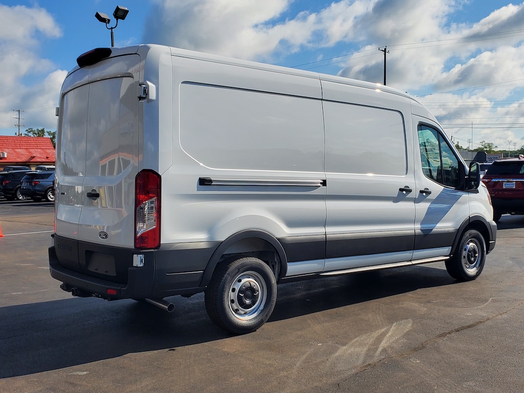 New 2027 Ford Transit Na MR Cargo RWD VAN