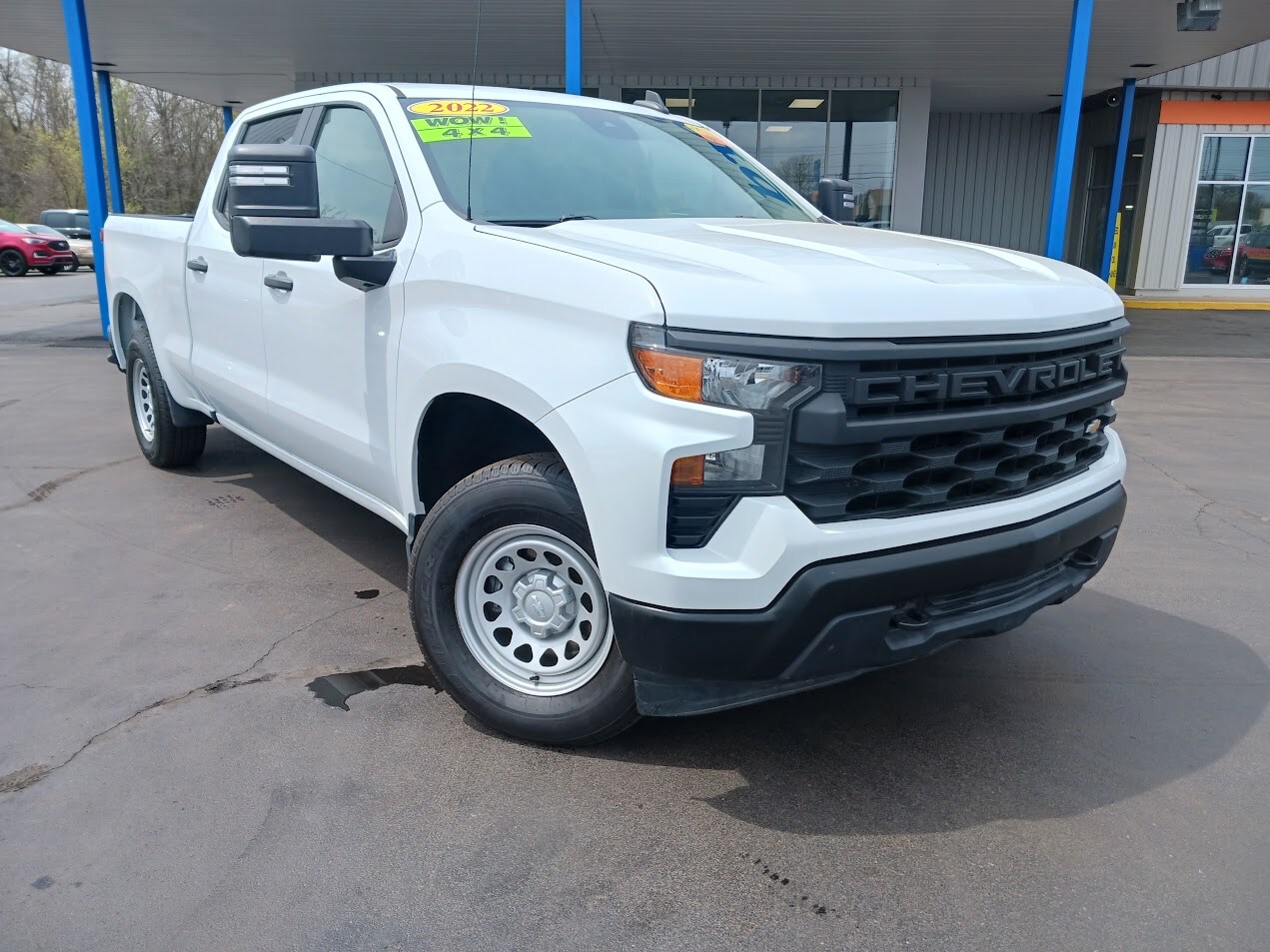 2022 Chevrolet Silverado 1500 photo 2