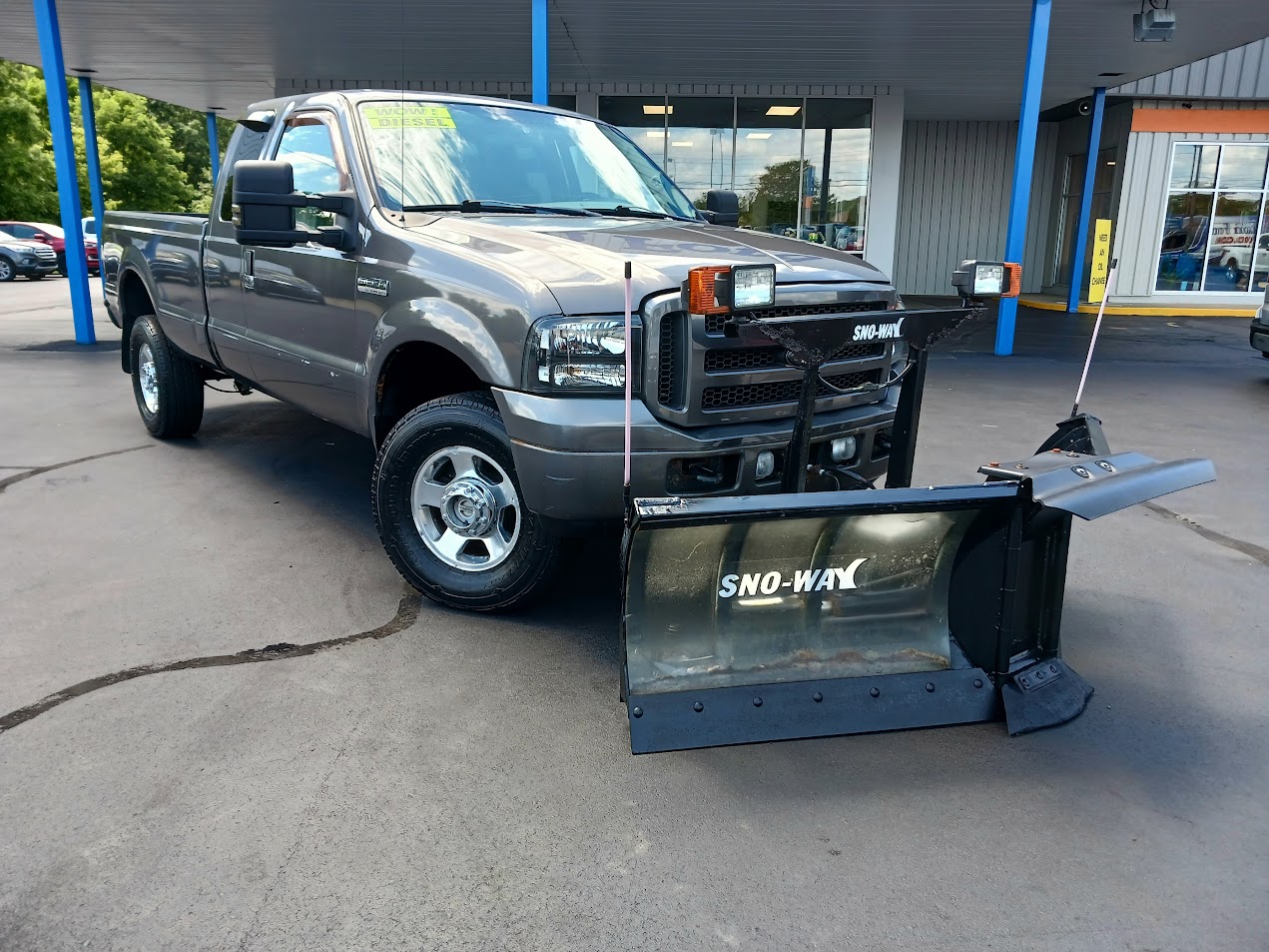 Used 2005 Ford F-350 Super Duty Lariat with VIN 1FTWX31P95EC34523 for sale in Albion, MI