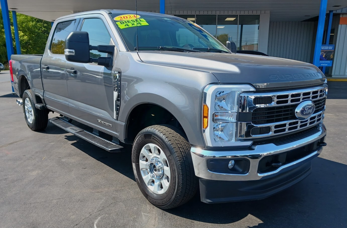 2024 Ford F-250 photo 4