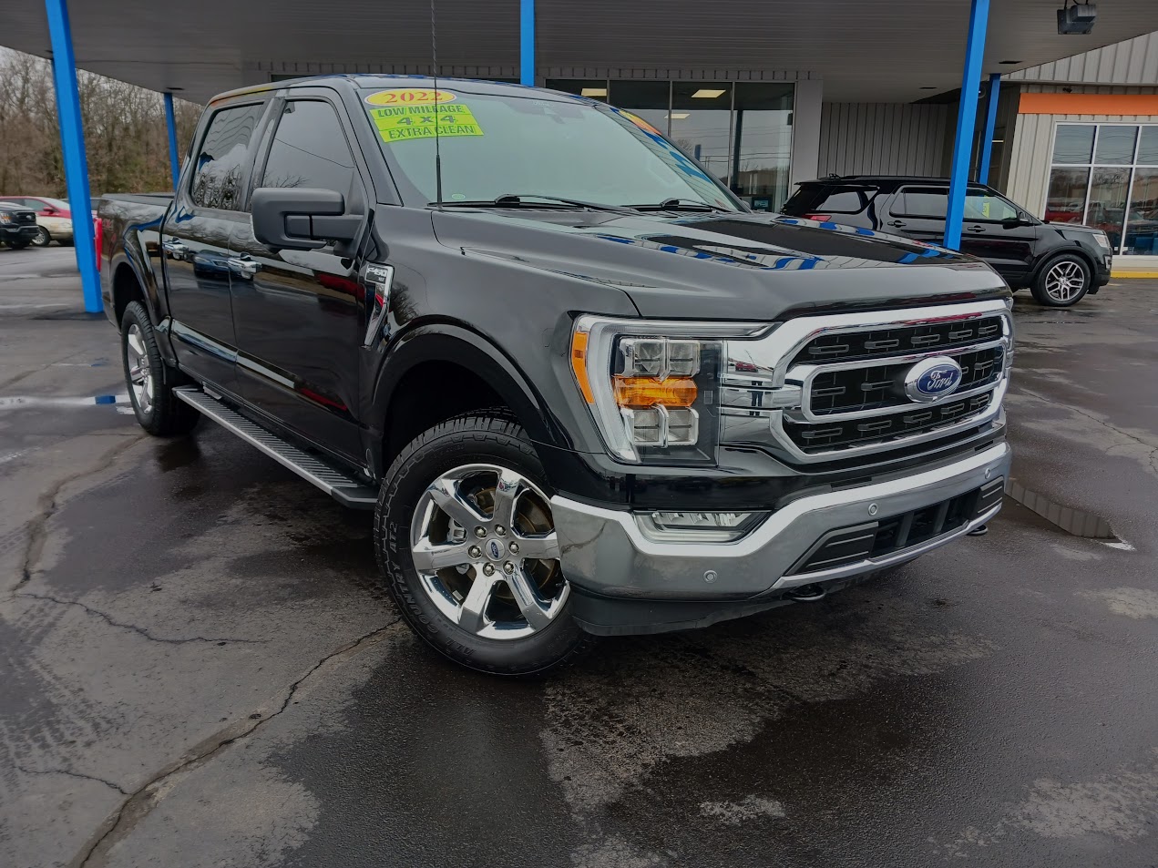 Used 2022 Ford F-150 XLT with VIN 1FTEW1EP2NFA66313 for sale in Albion, MI