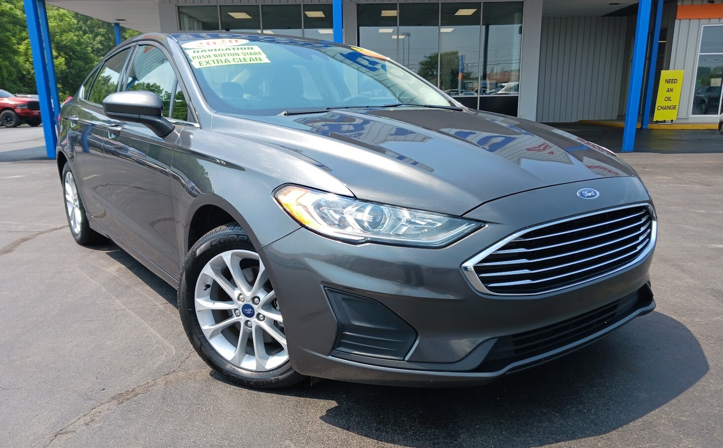 2020 Ford Fusion Hybrid SE photo 2