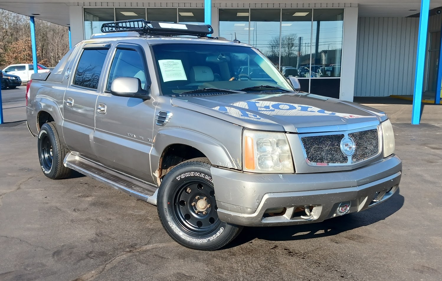 Used 2002 Cadillac Escalade Base with VIN 3GYEK63N52G342322 for sale in Albion, MI