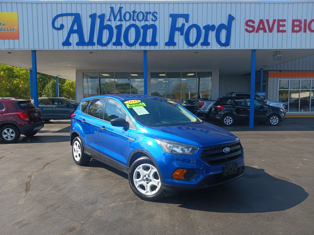 2019 Ford Escape S