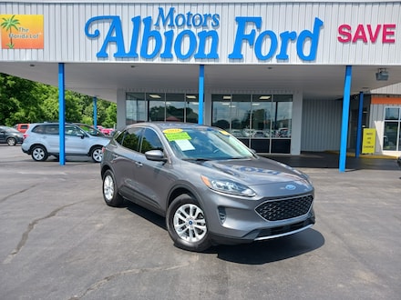 2021 Ford Escape SE SUV 2021 Ford Escape SE SUV