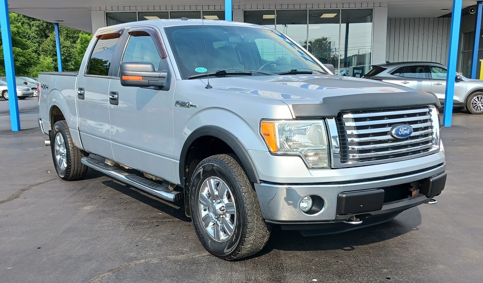 2011 Ford F-150 XLT photo 4