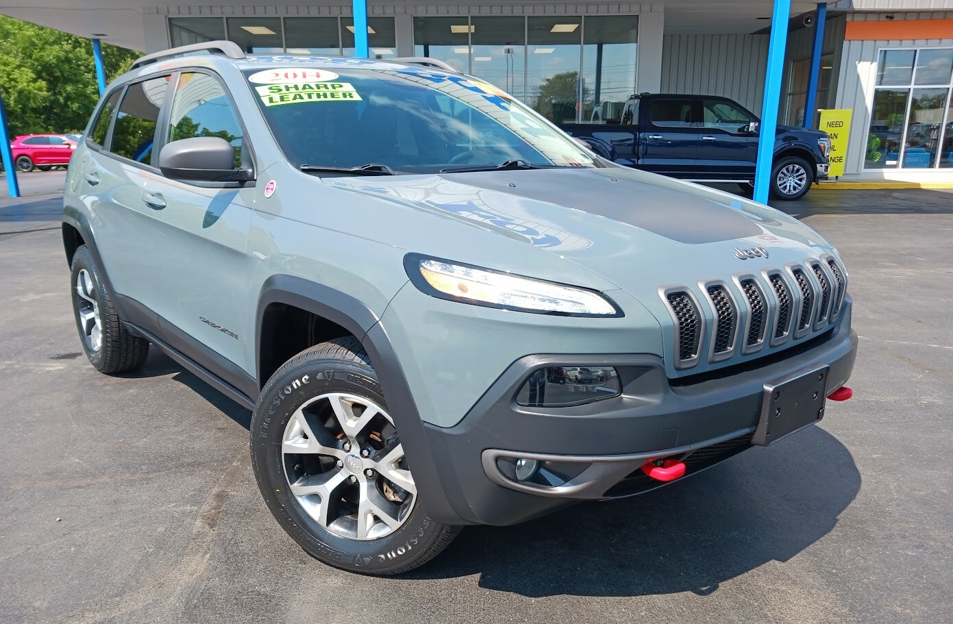 Used 2014 Jeep Cherokee Trailhawk with VIN 1C4PJMBS6EW184947 for sale in Albion, MI
