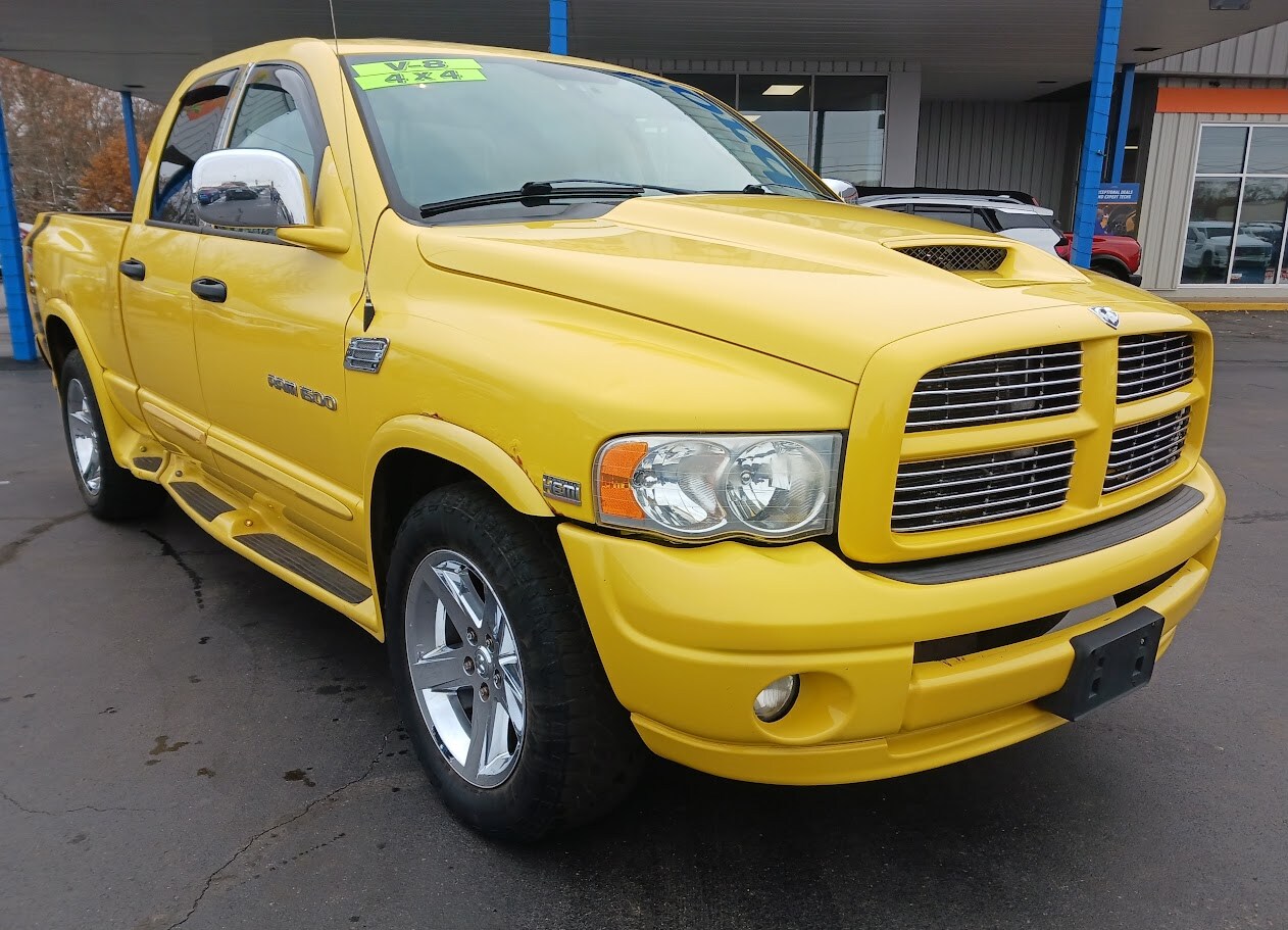 2005 Dodge Ram SLT photo 3