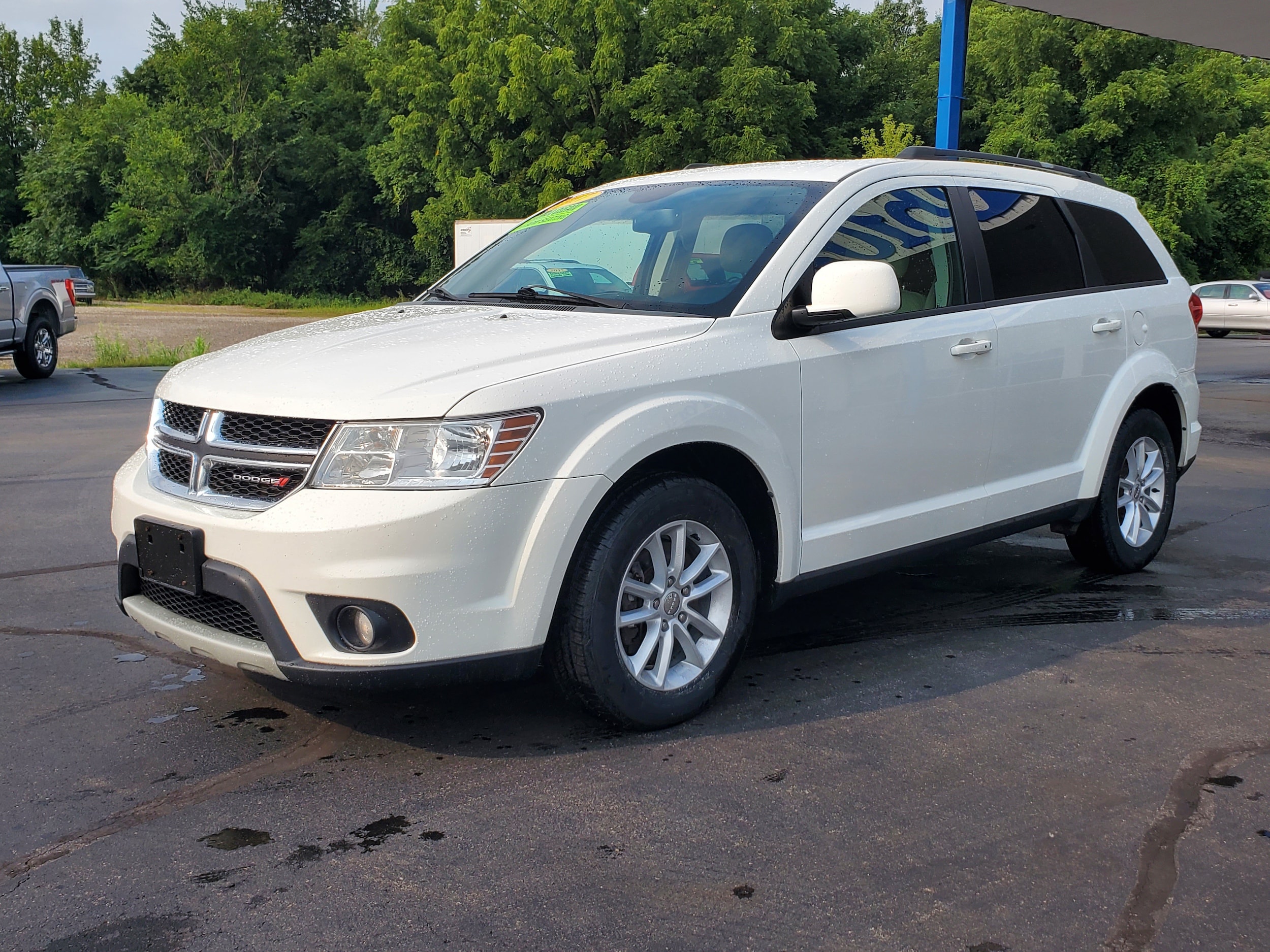 Used 2017 Dodge Journey SXT with VIN 3C4PDCBB5HT536203 for sale in Albion, MI