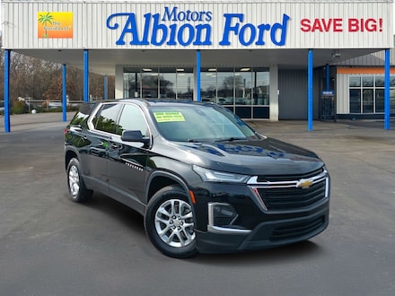 2022 Chevrolet Traverse LS SUV