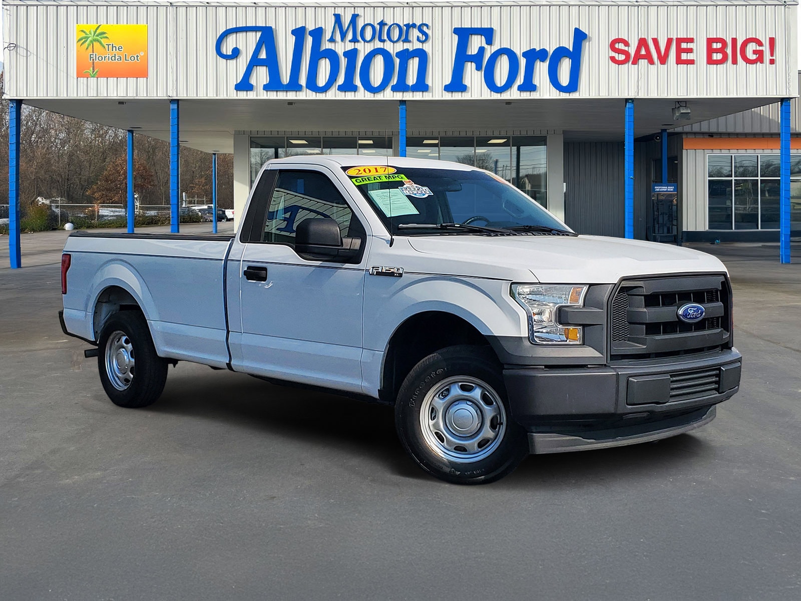 2017 Ford F-150 XL Regular Cab 6-1/2 Box's photo